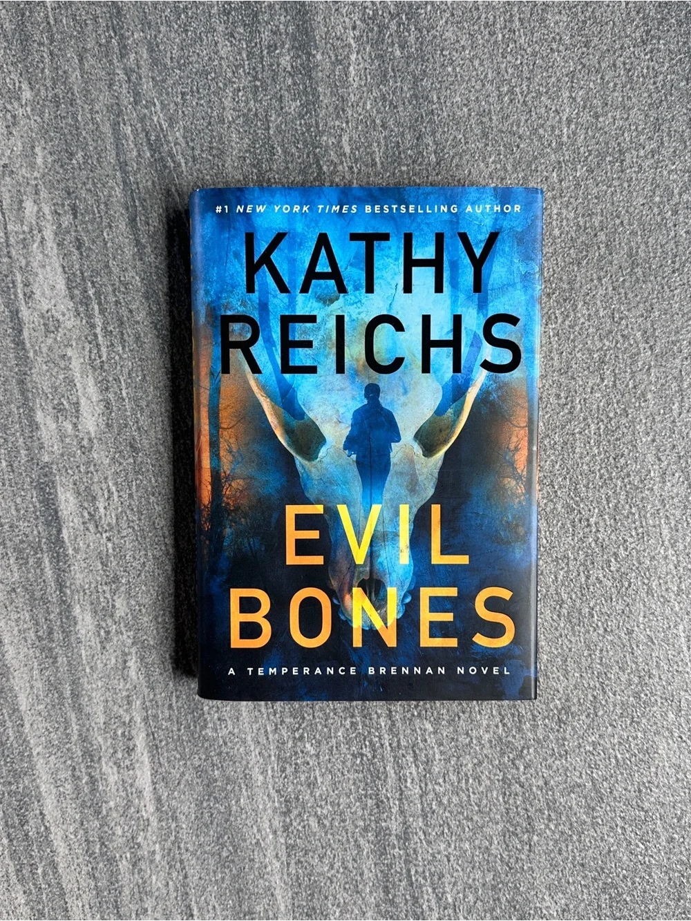 Like New: Hardcover Evil Bones by Kathy Reichs, Decorative, Library Display Book